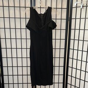 Elegant Black Sleeveless Dress